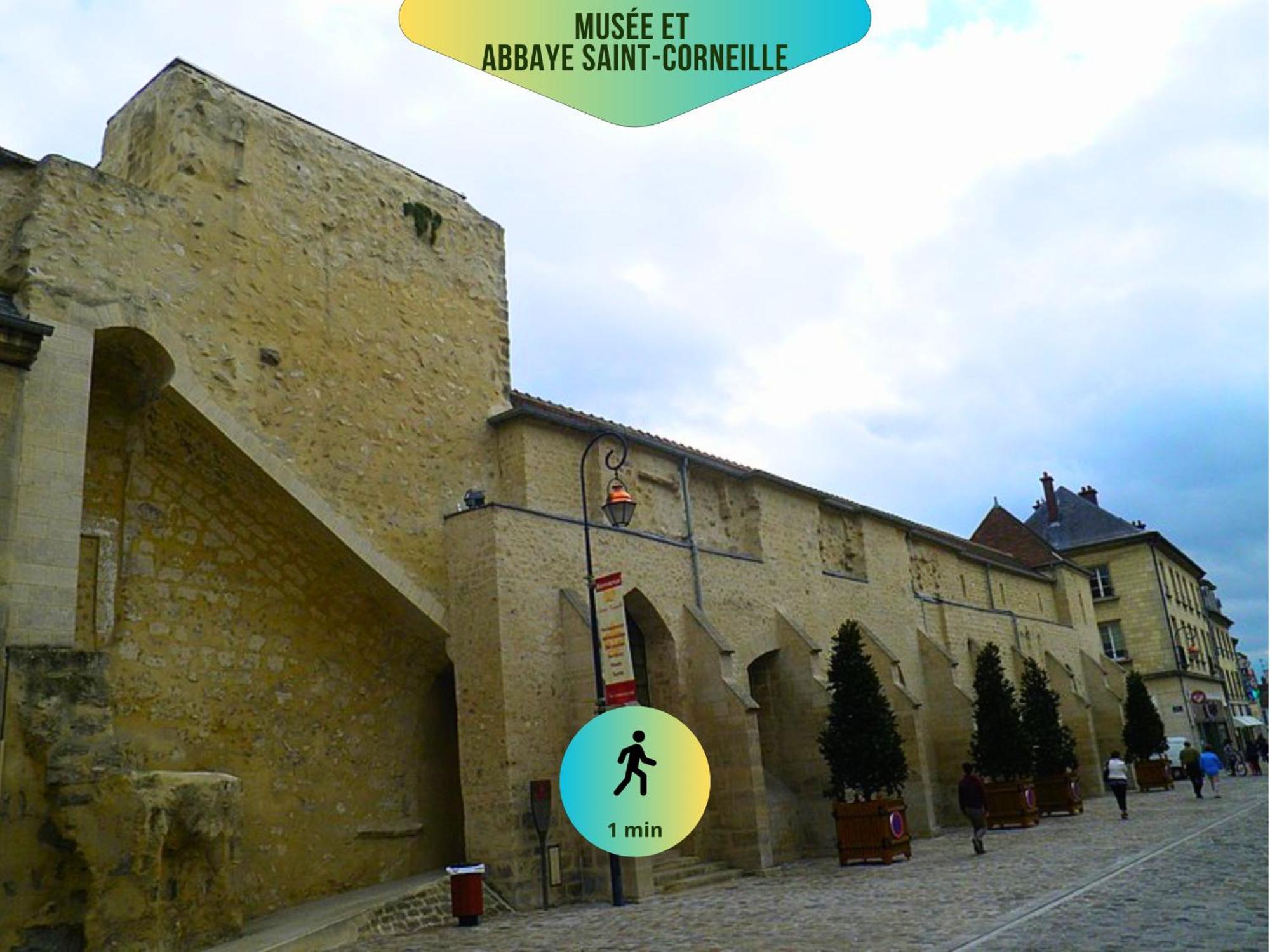 Le Corneille - Ideal Pros & Couples - Centre Historique - Chateau 5Min - Gare 10Min - Au Calme - Fibre Compiègne Eksteriør bilde