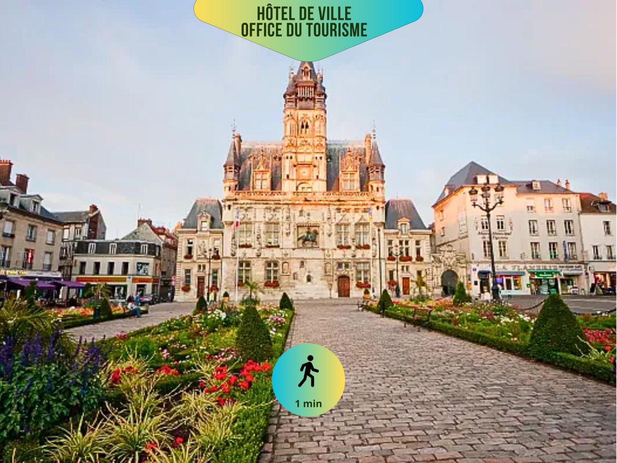 Le Corneille - Ideal Pros & Couples - Centre Historique - Chateau 5Min - Gare 10Min - Au Calme - Fibre Compiègne Eksteriør bilde