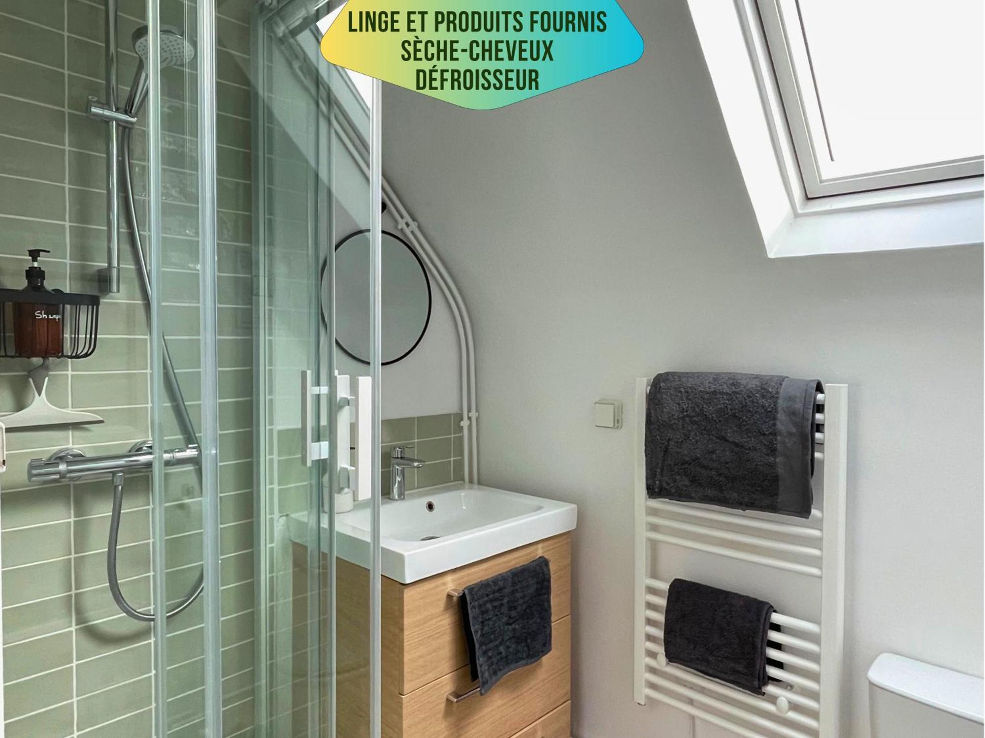 Le Corneille - Ideal Pros & Couples - Centre Historique - Chateau 5Min - Gare 10Min - Au Calme - Fibre Compiègne Eksteriør bilde